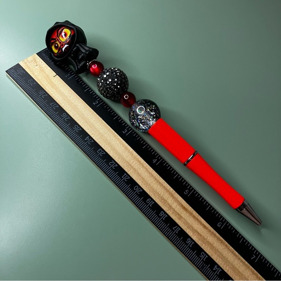 Darth Maul Star Wars Repurposed Doorable Handmade Beaded Pen - Picture 7 of 7